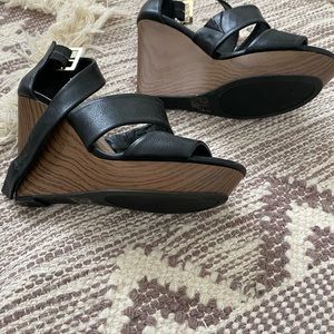 Jessica Simpson sandal